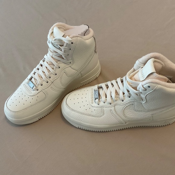 NIKE women’s AIR FORCE 1 High Sculpt Sail; - Picture 2 of 16
